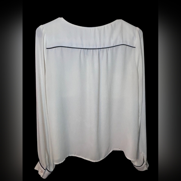 Forever 21 White Blouse with Black Trim - Picture 3 of 4